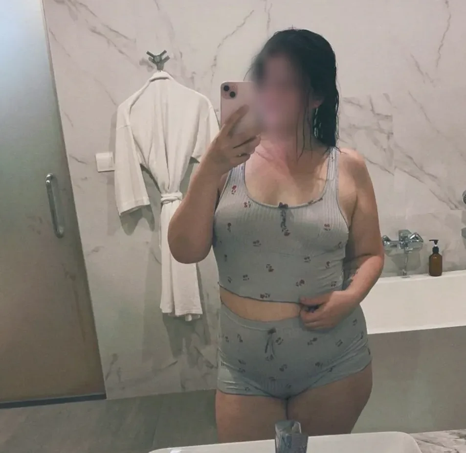 Manuela, 27 anni