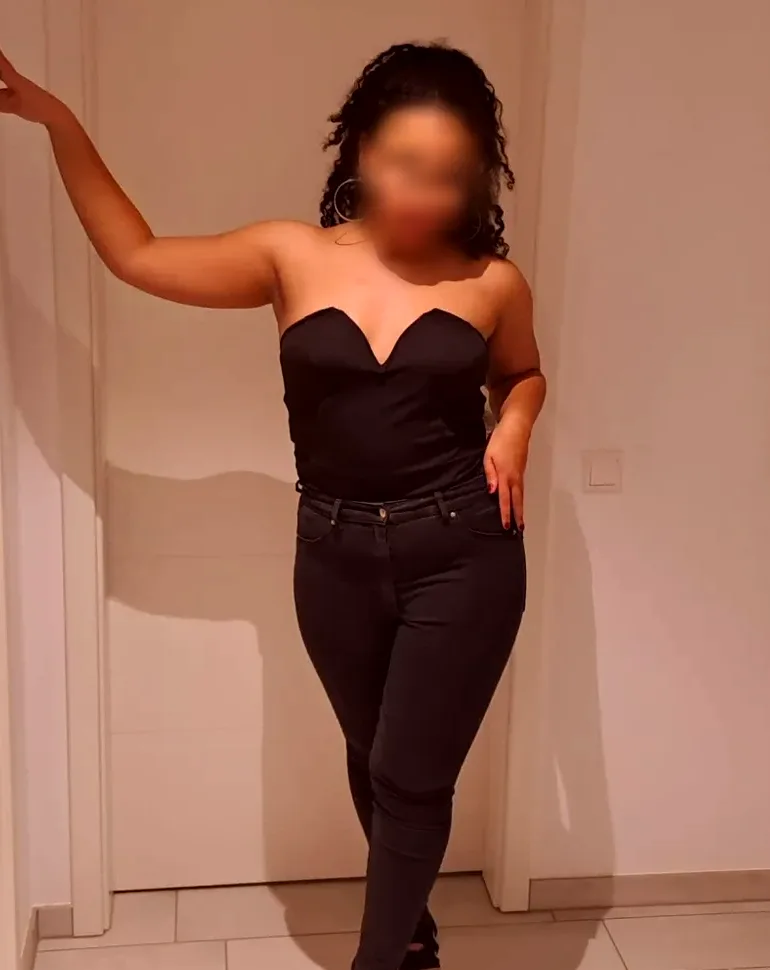 Monica, 27 anni